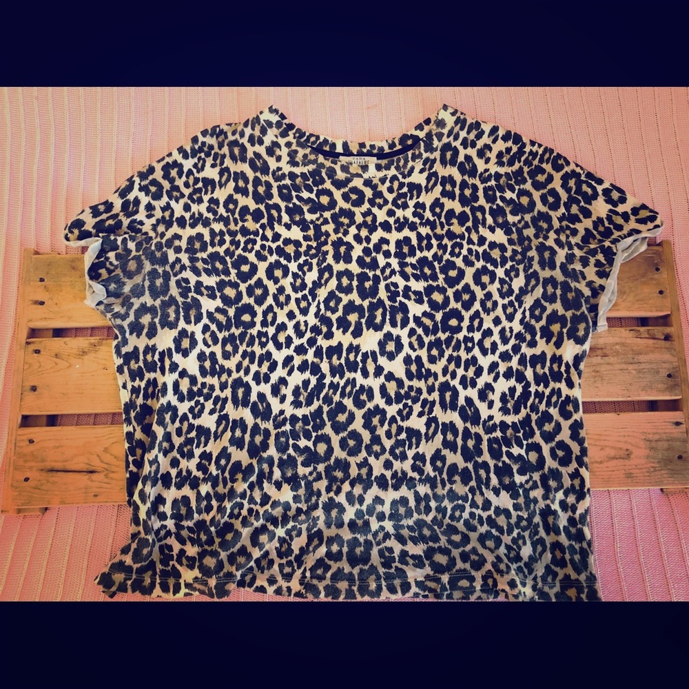 Short sleeve, loose fitted cheetah T